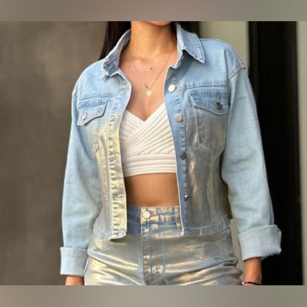Light Blue Denim Jacket With Metallic Gold, Stretch, Size Small